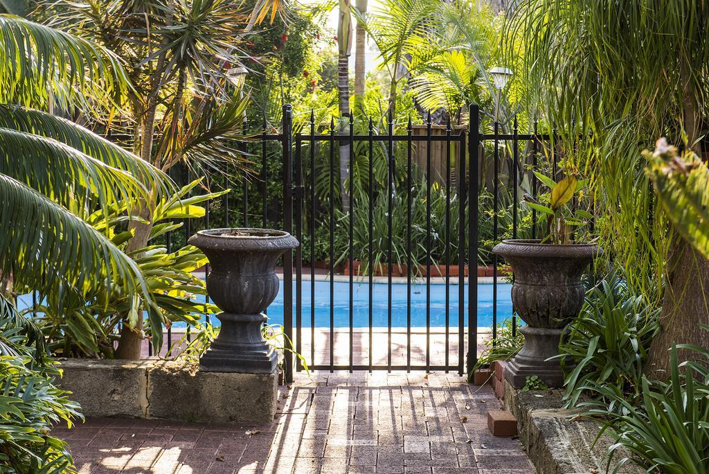 Guildford River Retreat パース エクステリア 写真