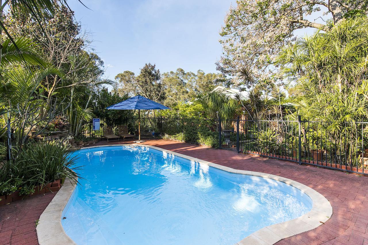 Guildford River Retreat パース エクステリア 写真