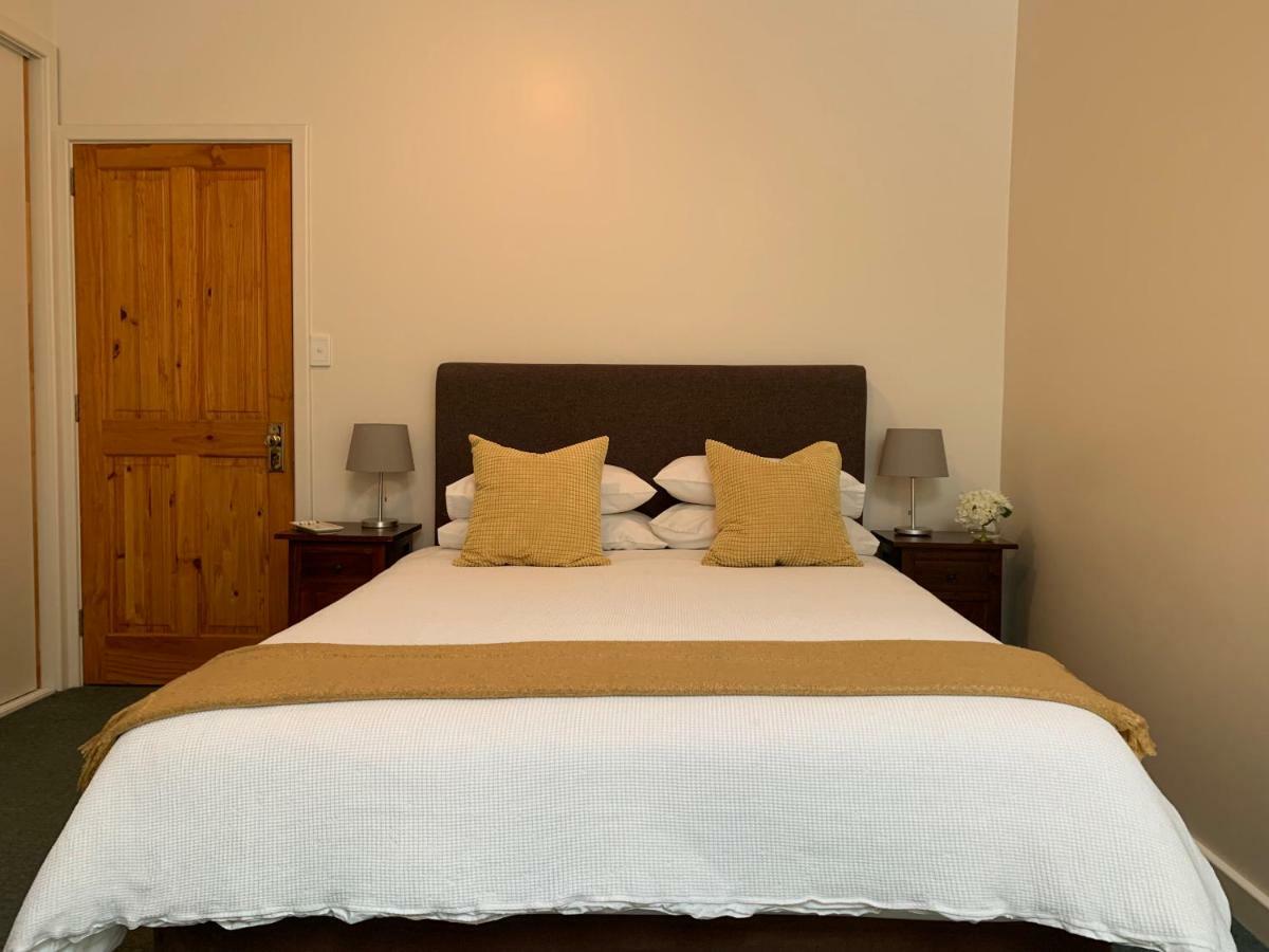 Guildford River Retreat パース エクステリア 写真